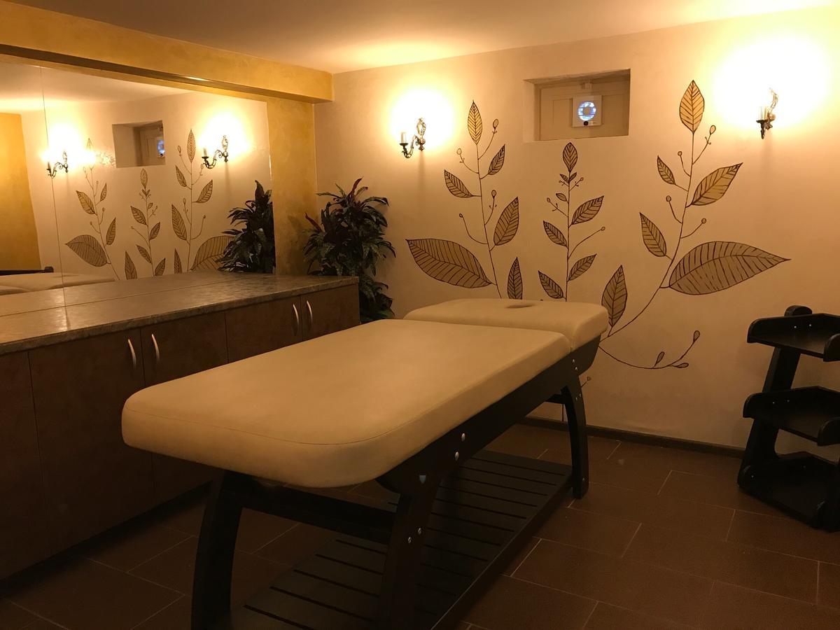 Boutique Hotel Vsk Kentavar Dryanovo Exterior photo